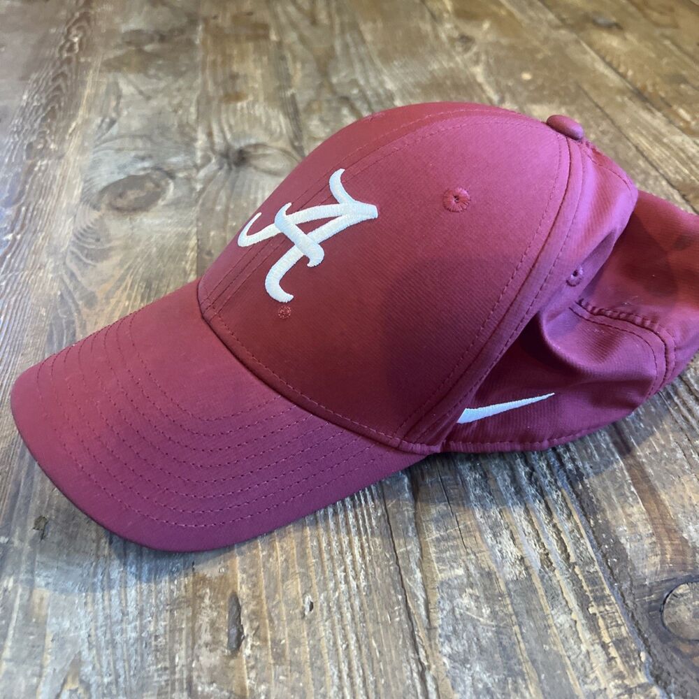 Nike Alabama Crimson Tide Legacy91 Hat Red White Embroidered One Size Fits All